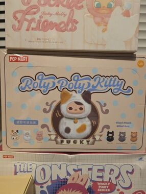 Pop Mart Pucky Roly-Poly Kitty Vinyl Plush Sealed Case ( 6 Blind Boxes )